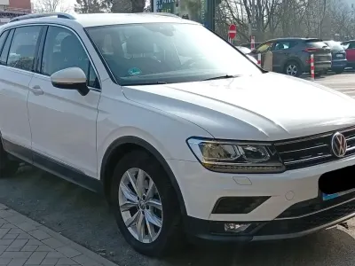 Käytetty VW Tiguan Highline 150 HP (110 kW) 2019 Valkoinen Katumaasturi
