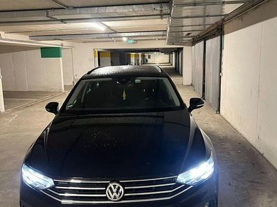 Schwarz Gebraucht 2019 VW Passat Business Kombi | 19.550 € (Fairer Preis)