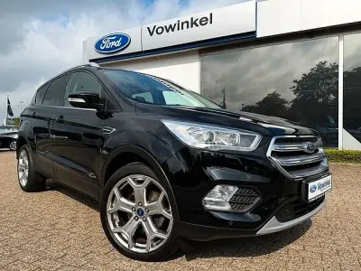 Gebraucht Ford Kuga Titanium 150 PS (110 kW) 2018 Schwarz SUV