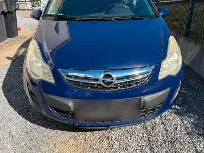 Gebraucht Opel Corsa 87 PS (63 kW) 2011 Blau Kleinwagen