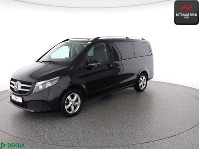 Gebraucht Mercedes V220 163 PS (119 kW) 2021 Obsidianschwarz Van / Kleinbus