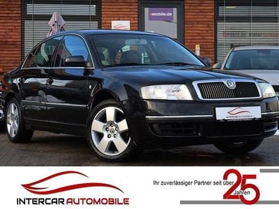 Schwarz magicperleffekt Gebraucht 2005 Skoda Superb Elegance Limousine | 3.950 € (Superpreis)