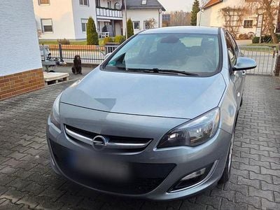 Gebraucht Opel Astra 119 PS (87 kW) 2012 Silber Kombi