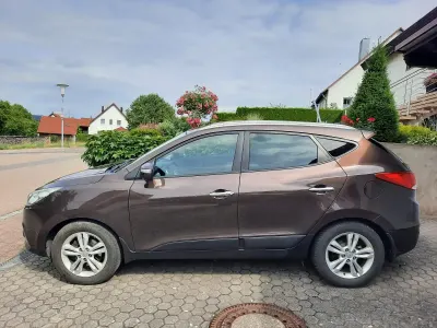 Gebraucht Hyundai ix35 Edition 136 PS (100 kW) 2013 Braun SUV