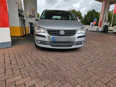 Gebraucht VW Touran Highline 140 PS (102 kW) 2010 Silber Van / Kleinbus
