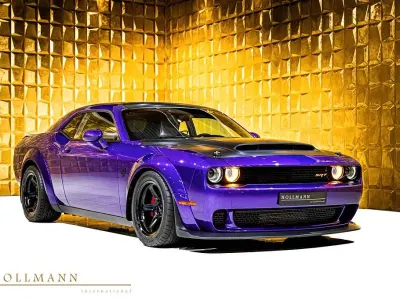 Używany Dodge Challenger 851 KM (625 kW) 2019 Purpurowy Coupe