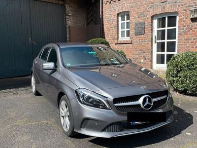 gebraucht Mercedes A180 Kombilimousine (Automatik)