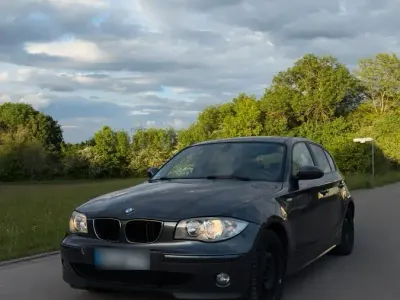 Gebraucht BMW 118 122 PS (89 kW) 2006 Grau Kleinwagen