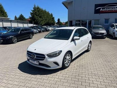 Mercedes B200