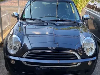 Gebraucht Mini ONE Seven 90 PS (66 kW) 2005 Schwarz Kleinwagen