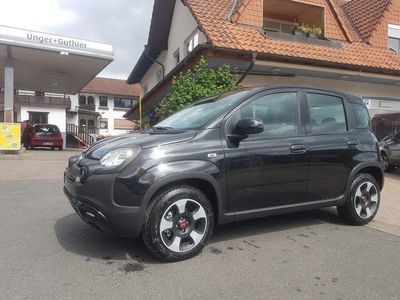 Schwarz Gebraucht 2023 Fiat Panda Cross Cross Kleinwagen | 14.990 €