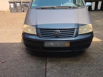 VW Sharan