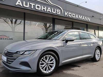 Gebraucht VW Arteon 150 PS (110 kW) 2022 Mondsteingrau Kombi