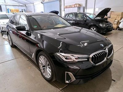 BMW 530e