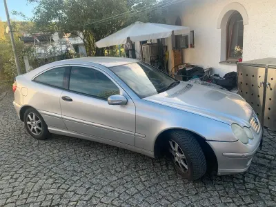 Second-hand Mercedes C200