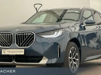Neu BMW X3 M Performance 299 PS (219 kW) 2026 Arctic race blue metallic SUV