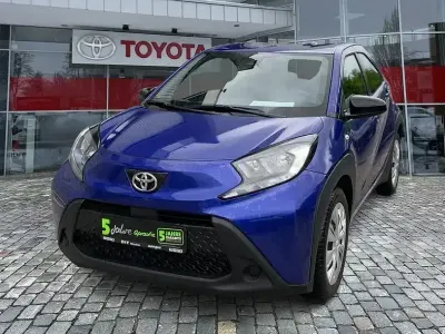 Gebraucht Toyota Aygo Business Edition 72 PS (52 kW) 2024 Juniper blue Kleinwagen