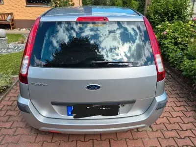 Gebraucht Ford Fusion Trend 101 PS (74 kW) 2006 Silber Kleinwagen