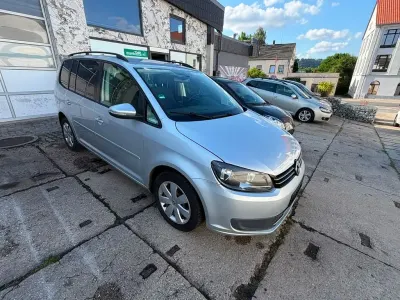 Gebraucht VW Touran Comfortline 140 PS (102 kW) 2012 Silber Van / Kleinbus