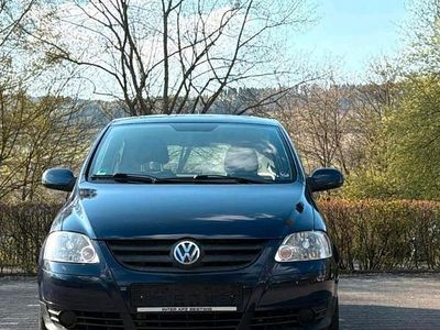 Usata VW Fox Refresh 55 CV (40 kW) 2009 Blu Utilitaria