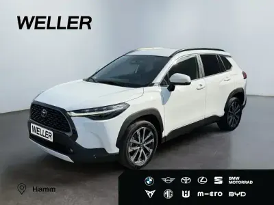 Second-hand Toyota Corolla Cross Team 197 CP (144 kW) 2022 Alb SUV