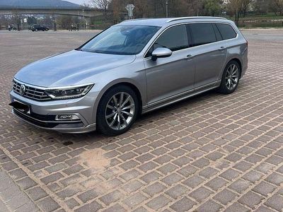 Gebraucht VW Passat R-line 190 PS (139 kW) 2019 Silber Kombi