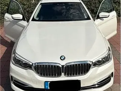 Gebraucht BMW 530 Luxury Line 265 PS (194 kW) 2019 Weiß Kombi