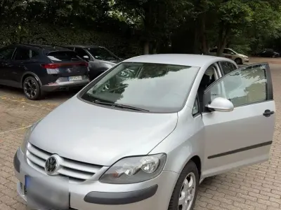 Gebraucht VW Golf Plus 116 PS (85 kW) 2005 Silber Van / Kleinbus