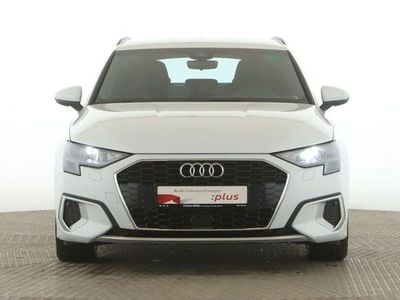Second-hand Audi A3 Advanced 150 CP (110 kW) 2024 Alb Berlinǎ