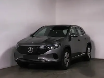 Gebraucht Mercedes EQA250 139 kW (190 PS) 2025 Metalliclack mountaingrau SUV