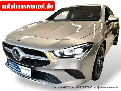 Gebraucht Mercedes CLA250e Shooting Brake 224 PS (164 kW) 2019 Mojavesilber metalliclack Kombi