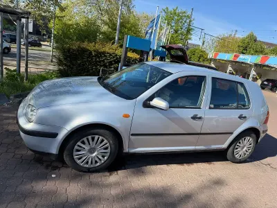 Brugt VW Golf III 1998 Sølv Sedan
