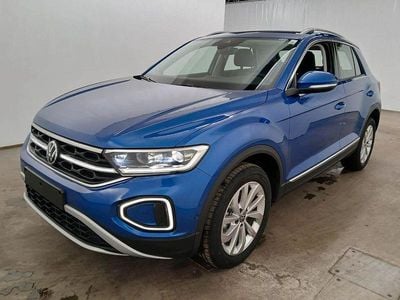 Neu VW T-Roc Style 150 PS (110 kW) 2025 Blau SUV