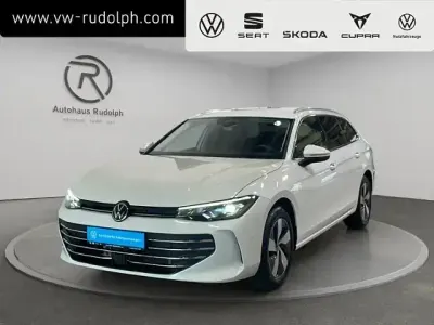 Gebraucht VW Passat Business 150 PS (110 kW) 2025 Oryxweiß perlmutteffekt Kombi