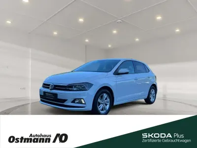 Gebraucht VW Polo Comfortline 95 PS (69 kW) 2019 Weiß Kleinwagen