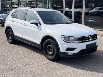 gebraucht VW Tiguan 2.0 TDI Comfortline / 1-Hand / Navi