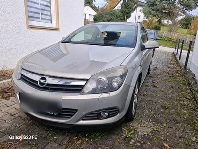 Opel Astra GTC