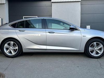 Gebraucht Opel Insignia Innovation 165 PS (121 kW) 2018 Silber Limousine