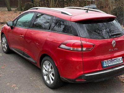 Gebraucht Renault Clio GrandTour LIMITED 73 PS (53 kW) 2018 Rot Kombi