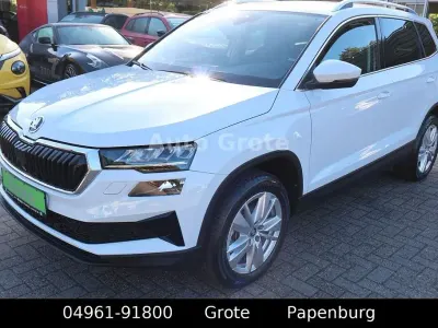 Neu Skoda Karoq Selection 150 PS (110 kW) 2026 Weiß SUV