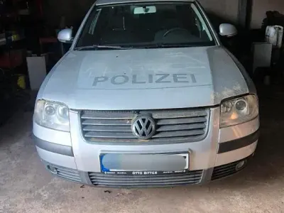 Gebraucht VW Passat 130 PS (95 kW) 2005 Silber Kombi