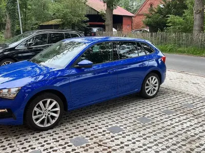 Gebraucht Skoda Scala Style 110 PS (80 kW) 2023 Blau Kleinwagen