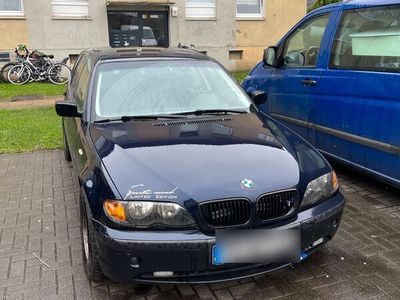 gebraucht BMW 320 d mit Nummernschild