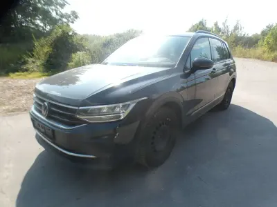Gebraucht VW Tiguan Life 150 PS (110 kW) 2022 Grau SUV