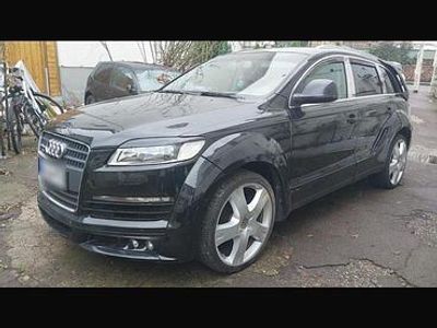 Używany Audi Q7 300 KM (220 kW) 2006 Czarny SUV