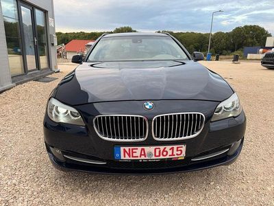 Gebraucht BMW 520 184 PS (135 kW) 2012 Blau Kombi