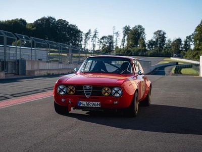 Gebraucht Alfa Romeo GT 230 PS (169 kW) 1973 Rot Coupé