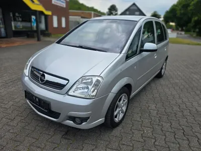 Używany Opel Meriva Edition 105 KM (77 kW) 2009 Srebrny Minivan