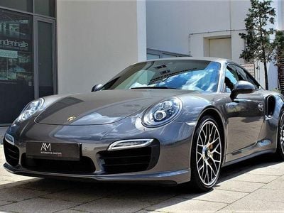 Porsche 911 Turbo S