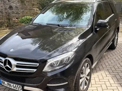 Gebraucht Mercedes GLE350 258 PS (189 kW) 2017 Schwarz SUV